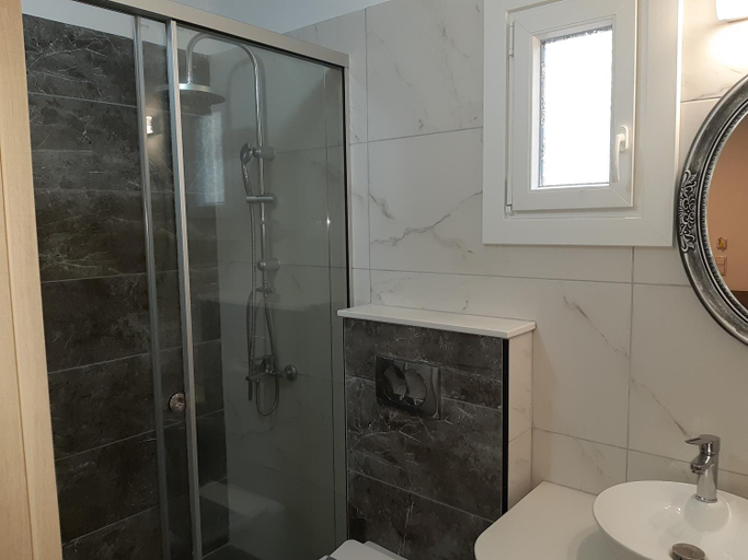 Bathroom 3, Villa Pappas, Epirus