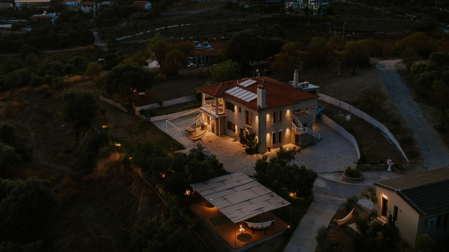 Others 4, AIORA villas, Central Macedonia