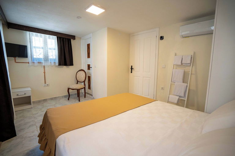 Bedroom 3, Cunda Mahmut Bey Konağı, Ayvalık