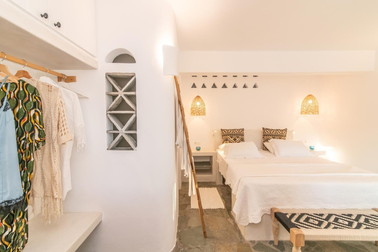 Others 4, Saffron Boutique, South Aegean