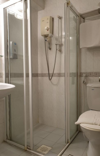 Bathroom 3