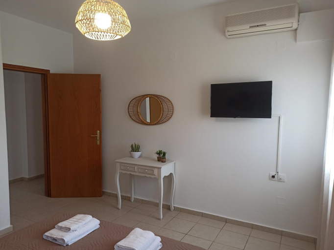 Others 5, Sea melody apartments, Crete