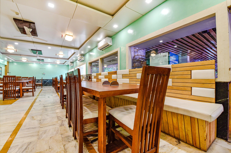 Food & Drinks 4, Fabhotel Prime Maya Palace, Sirohi