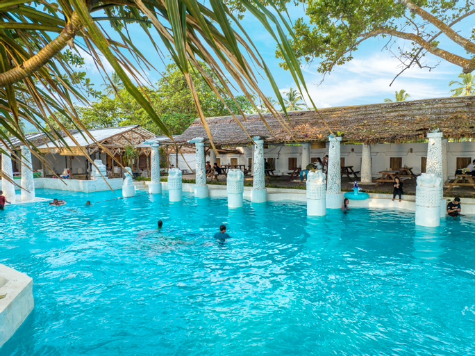 Swimming Pool 9