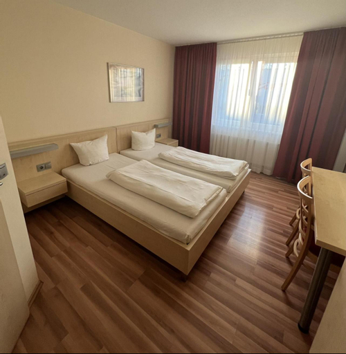 Bedroom 8