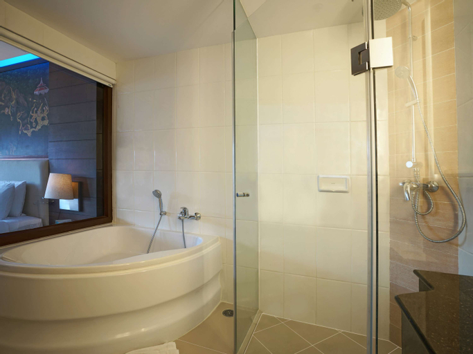 Bathroom 5