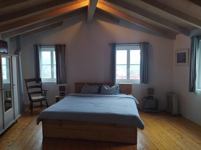 Bedroom 2, Romantic riverside retreat, Odemira