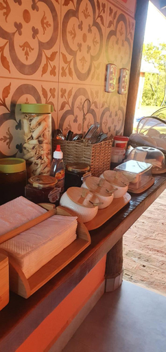 Food & Drinks 5, Ellementares Guest House, Socorro