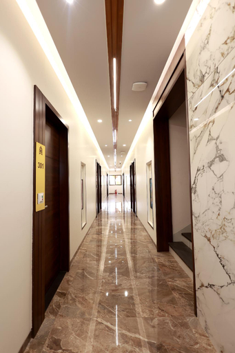 Public Area 3, HOTEL GRAND HAVELI, Valsad