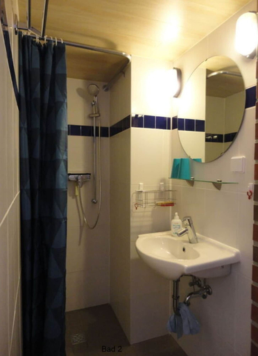 Bathroom 2, Time out Zu2! Modern Retreat, Cuxhaven