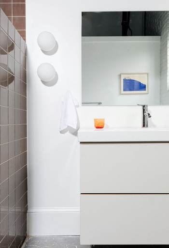 Bathroom 5, Dye House, Providence