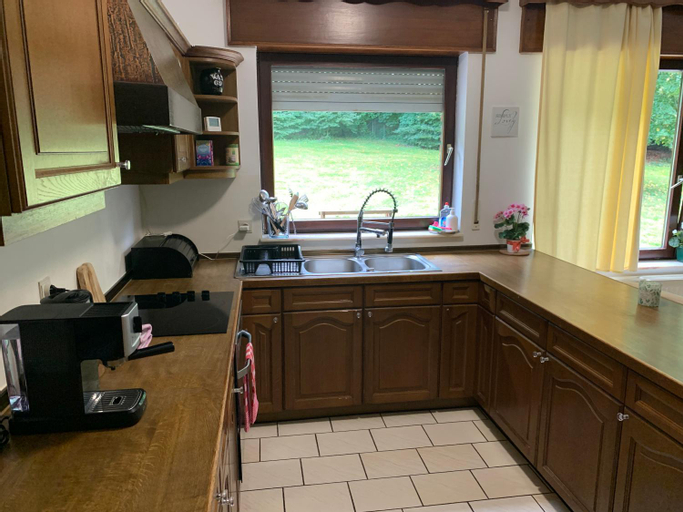 Dining Room 9