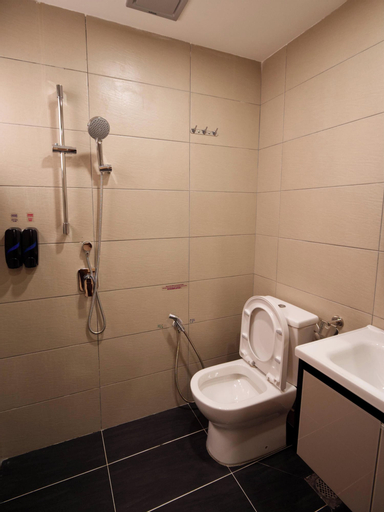 Bathroom 5