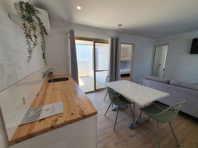 Others 4, African Reef Beach Resort, Geraldton