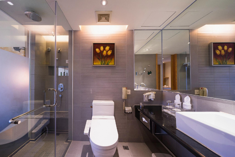 Bathroom 3