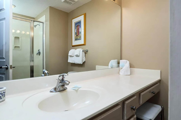 Bathroom 3, Waters Edge #213- Sea Dreams, Okaloosa