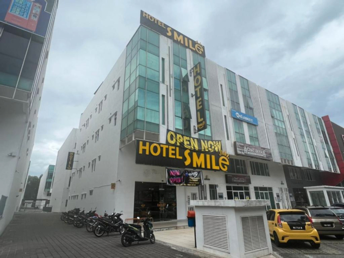 Smile Hotel Subang Airport, Shah Alam