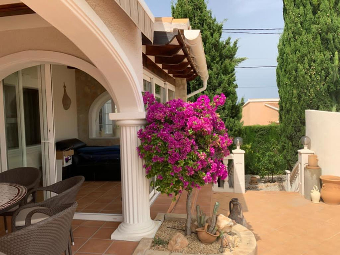 Balcony/terrace 2, THE BEST HOLIDAY VILLA, Alicante