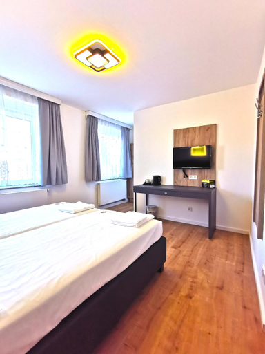 Others 4, Home Inn Aparthotel, Rhein-Kreis Neuss