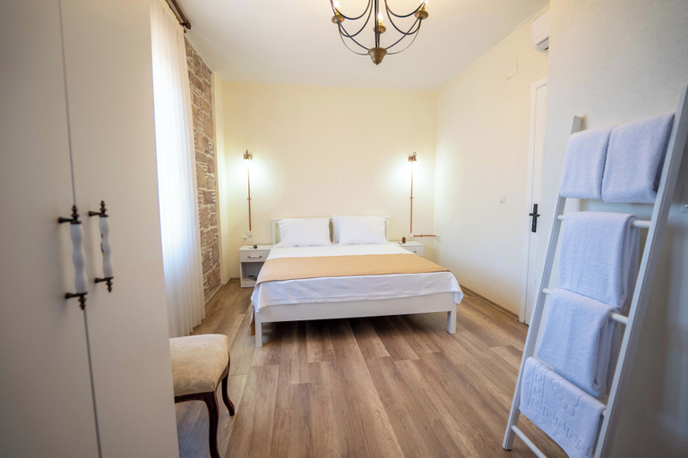 Bedroom 4, Cunda Mahmut Bey Konağı, Ayvalık