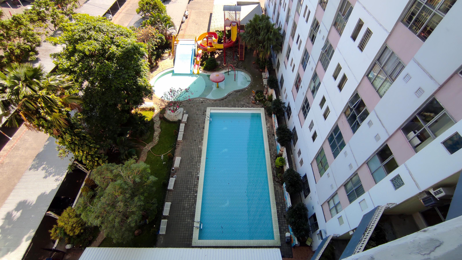Sport & Beauty, Comfortable Living 2BR at Dian Regency Apartment By Travelio, Surabaya