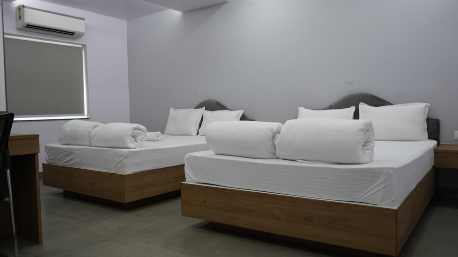 Others 4, POD N BEYOND SMART HOTEL @BISTUPUR, Purbi Singhbhum