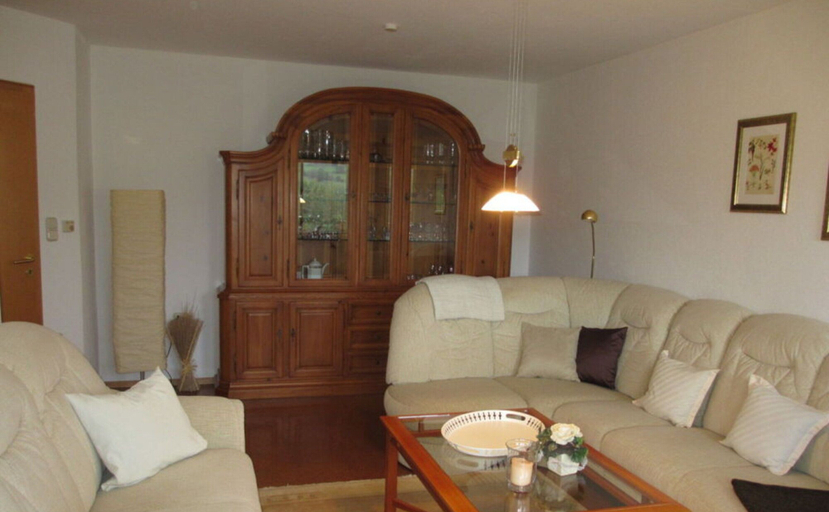 Living area 2, Bohn - Holiday Apartment 2, Fulda