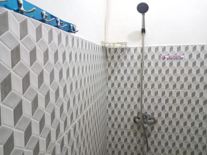 Bathroom 6