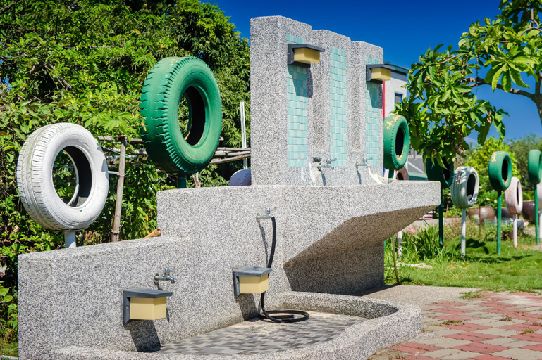 Others 1, Bahile, Pingtung