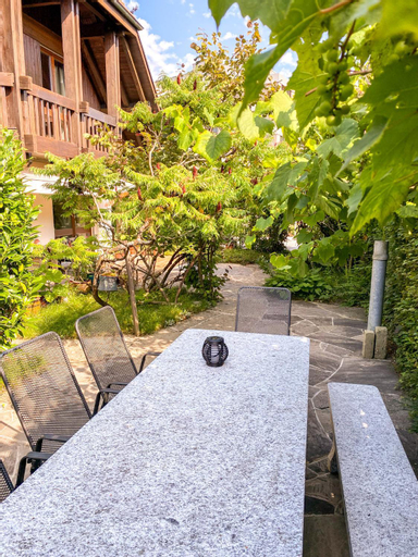 Exterior & Views 1, Magnifique villa proche du lac de Morat, Lac