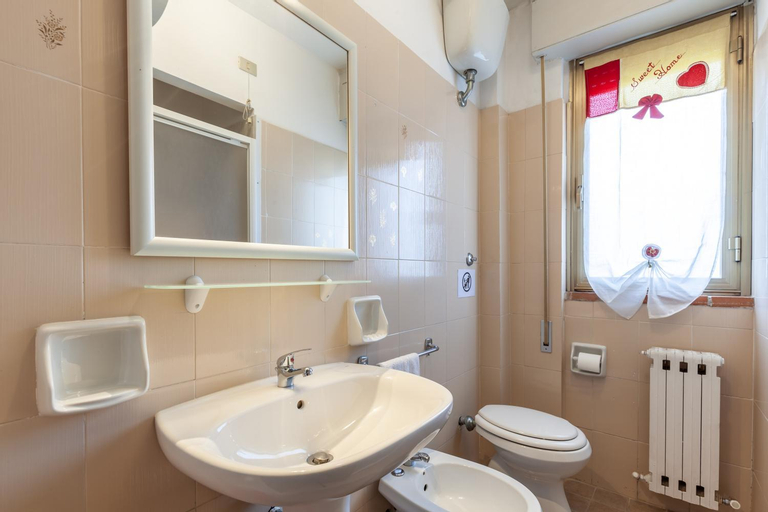 Residence Caravel 9, Lucca