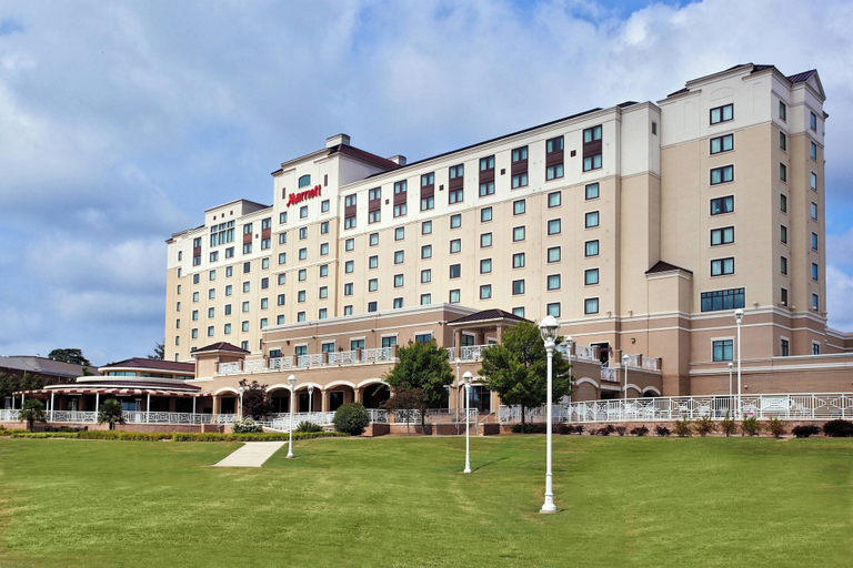Exterior & Views 1, Spartanburg Marriott, Spartanburg