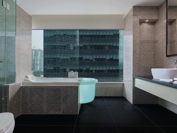 Bathroom 7