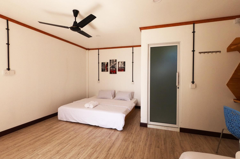 Others 3, Hiraeth island home, Guraidhoo