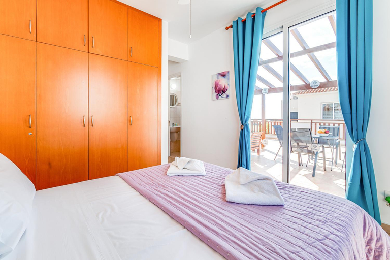 4, Villa Rosedale by Ezoria Villas