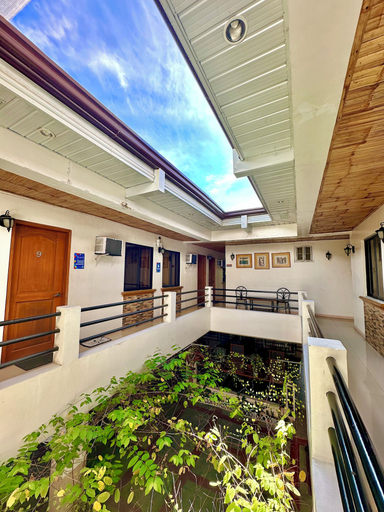 Exterior & Views 2, Papierus Pensionne, Kalibo