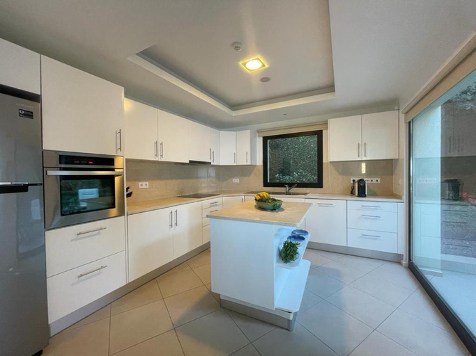 Kitchen, Morning Star Villa, Calheta
