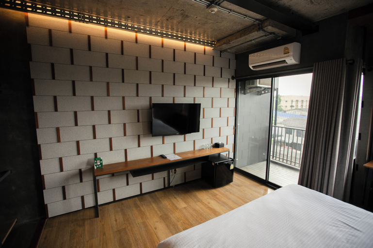 Bedroom 25