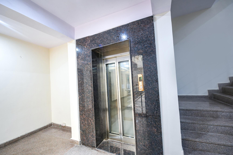 Public Area 3, FabHotel The Yashoobhumi, Delhi