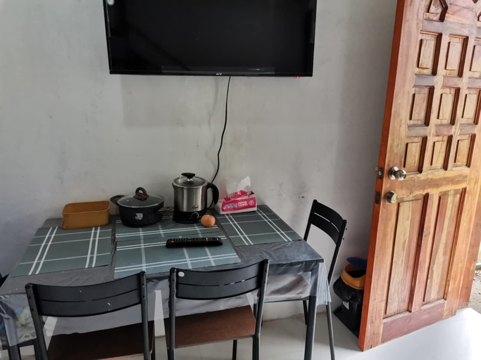 Dining 4, 1 Bed House - Sleeps 2 - Parking - Wifi, Zamboanga City