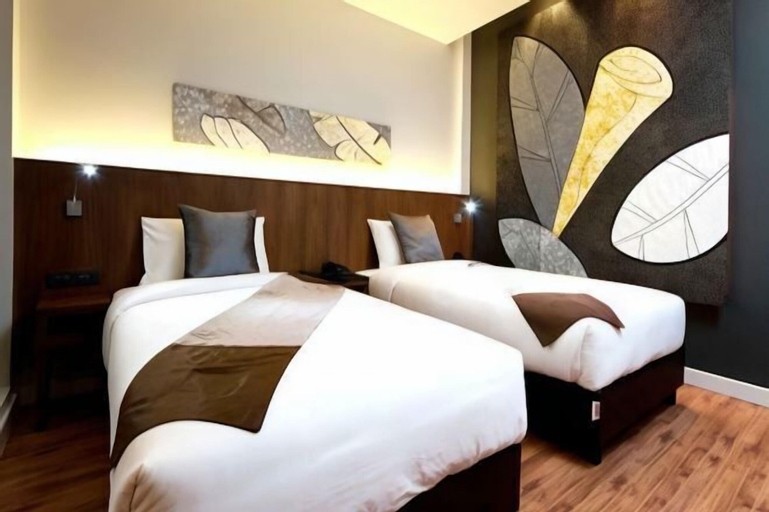 Bedroom 26