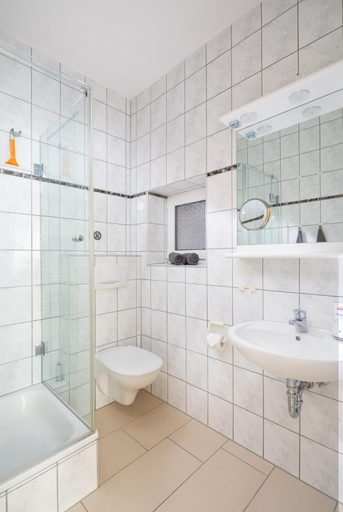 Bathroom 4, Seestern am Kurpark, Aurich