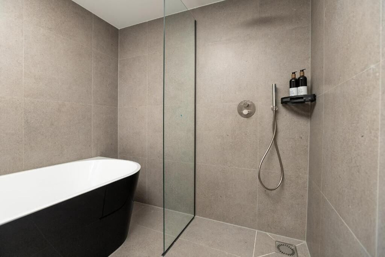 Bathroom 5, Hotel Twenty-Three Amsterdam Airport, Haarlemmermeer