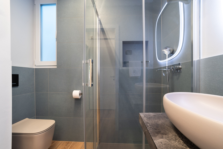 Bathroom 4, Dolce Vista Apt., Piran