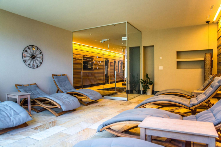 Bedroom 3, Apartment Alpenrose 2.5 mit Mitbenutzung SPA & Wellness - GRIWA RENT AG, Interlaken