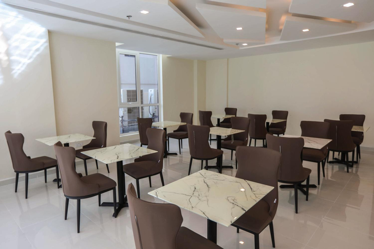 Food & Drinks 4, The M Suite, Manama
