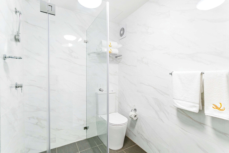 Bathroom 5