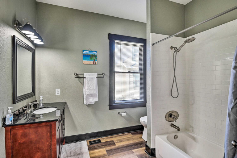 Others 2, Downtown DeLand Home: Walk to Stetson University!, Volusia