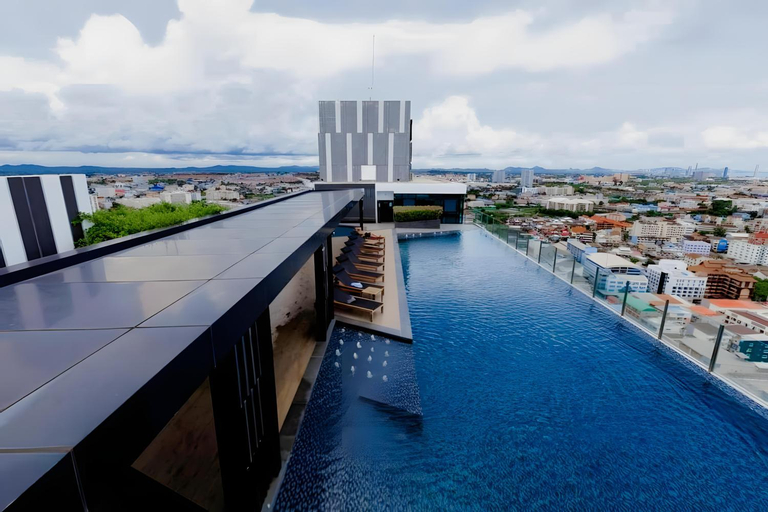 Sport & Beauty 2, THE BASE apartments at central pattaya, Pattaya