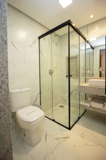 Bathroom 3, Bellville Pousada, Capitólio